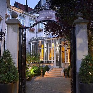 Martin's Relais